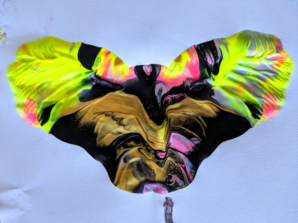 Atividade de artes sobre borboleta